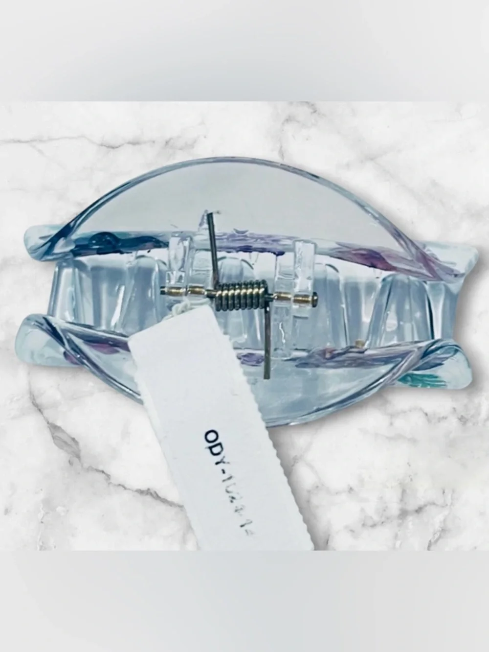 NWT Clear Floral Hair Claw Clip